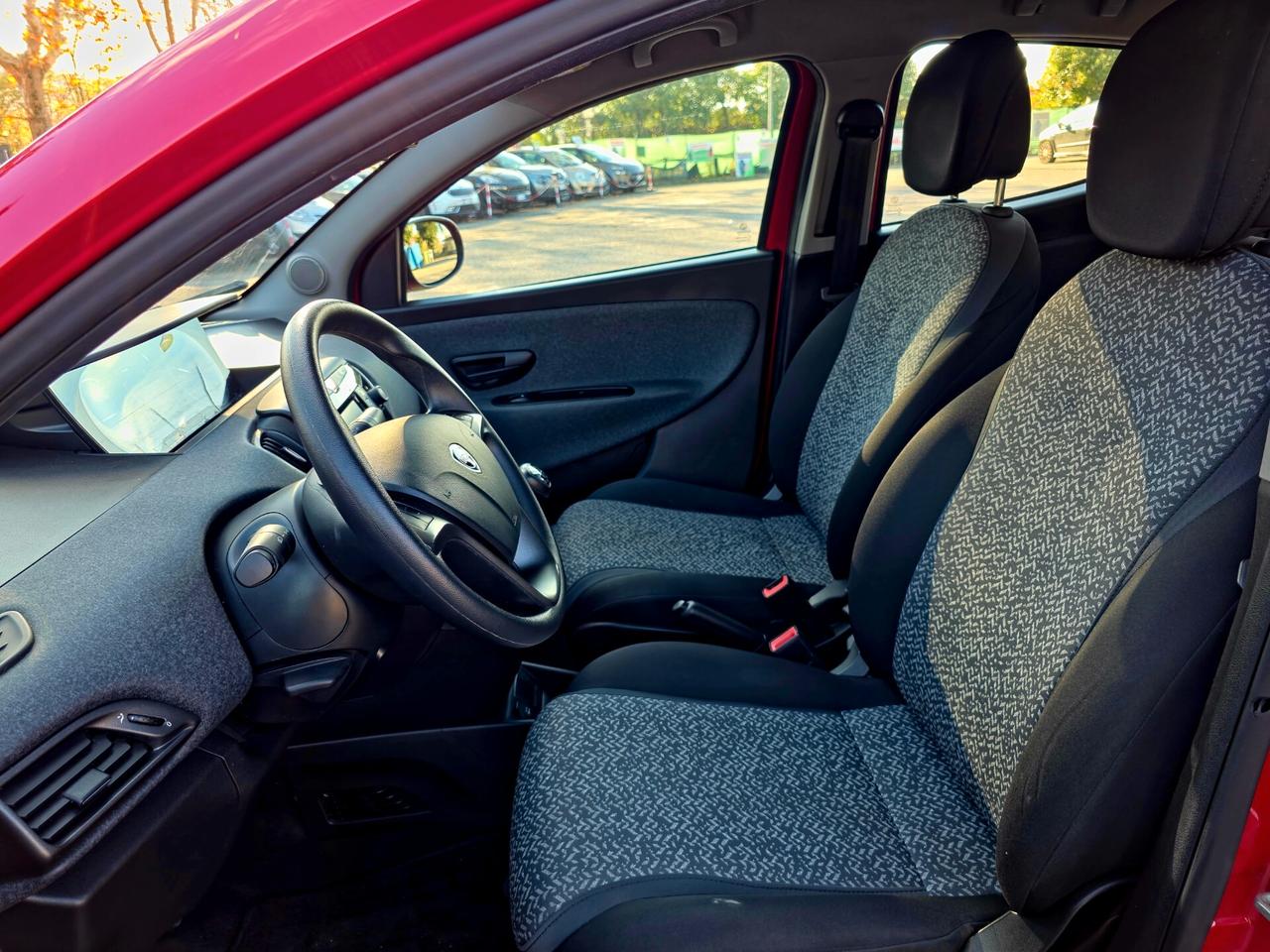 Lancia Ypsilon 1.0 FireFly 5 porte S&S Hybrid Ecochic Gold 2020-E6 Manuale NEO