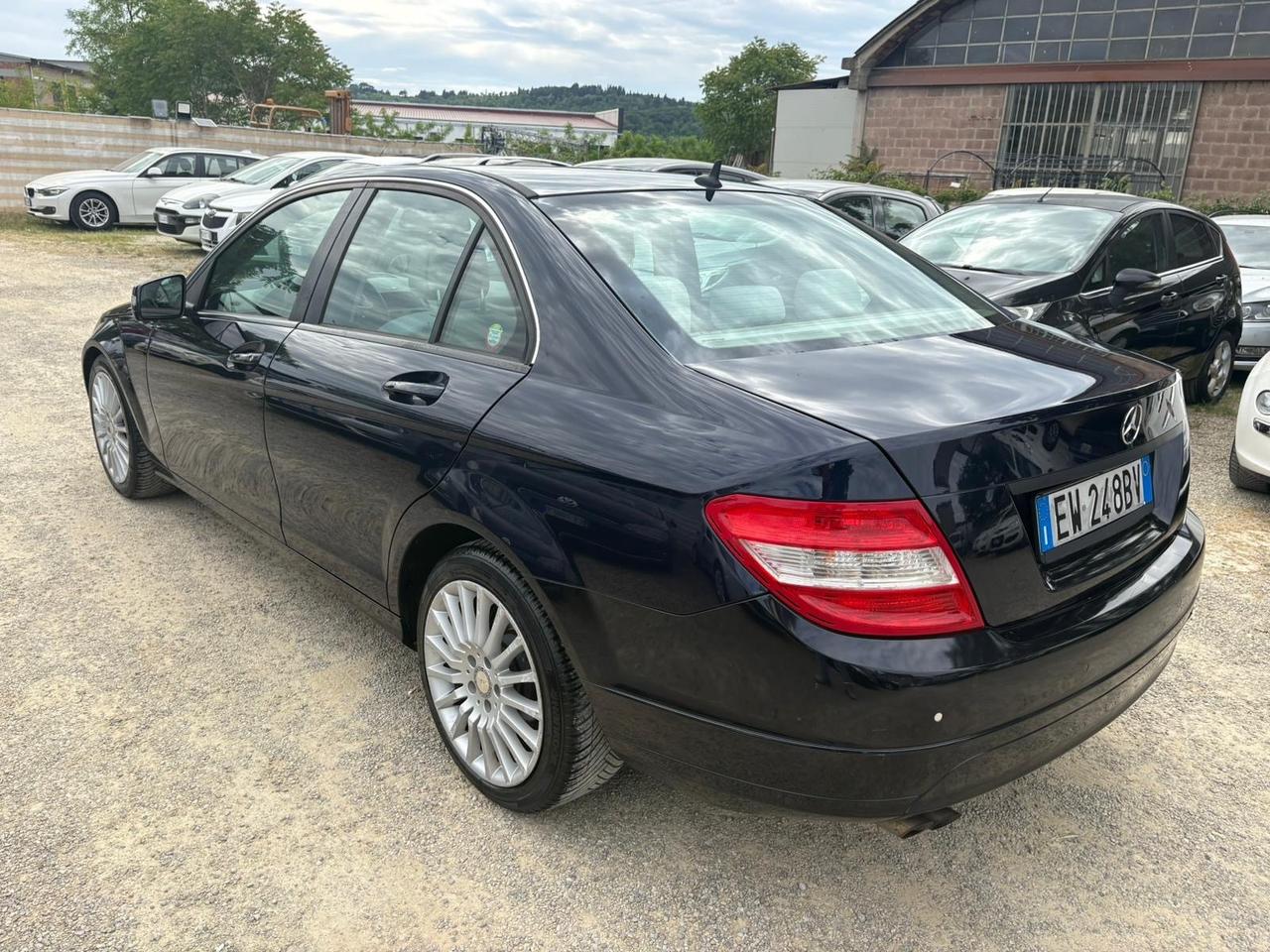 Mercedes-benz C 200 CDI 2009 2.2 DIESEL 136CV 271.000 KM