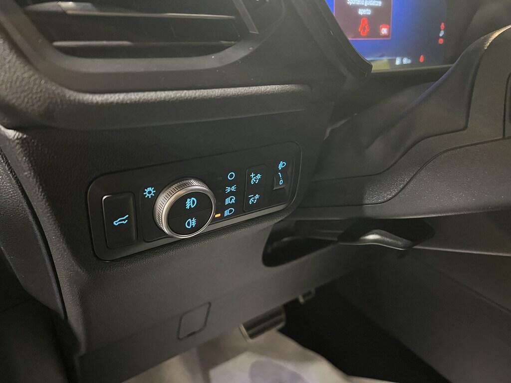 Ford Kuga 2.5 Full Hybrid ST-Line X 2WD e-Shifter