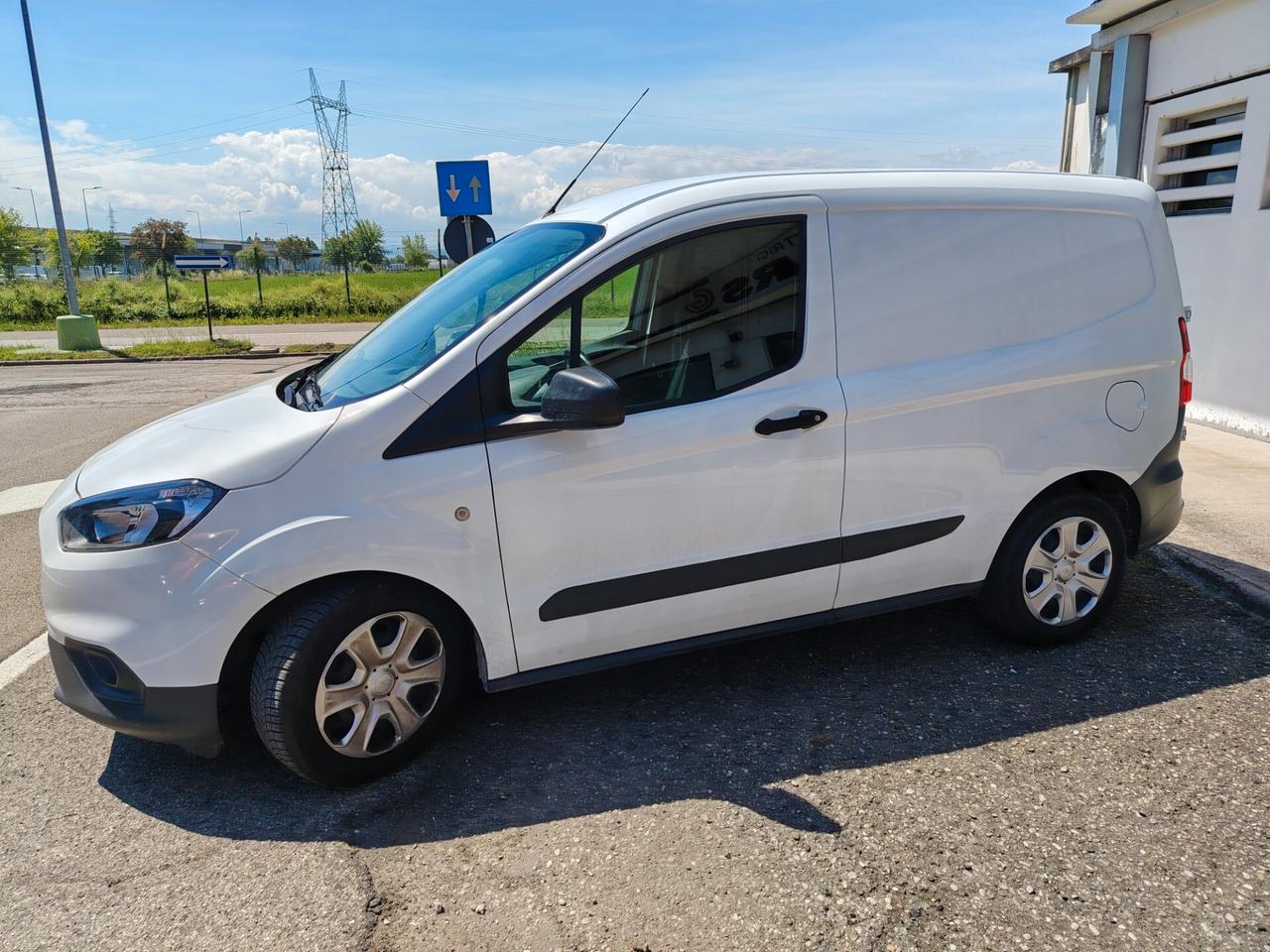 Ford Transit Courier