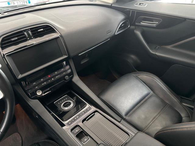 JAGUAR F-Pace 2.0 D 180 CV aut. Prestige