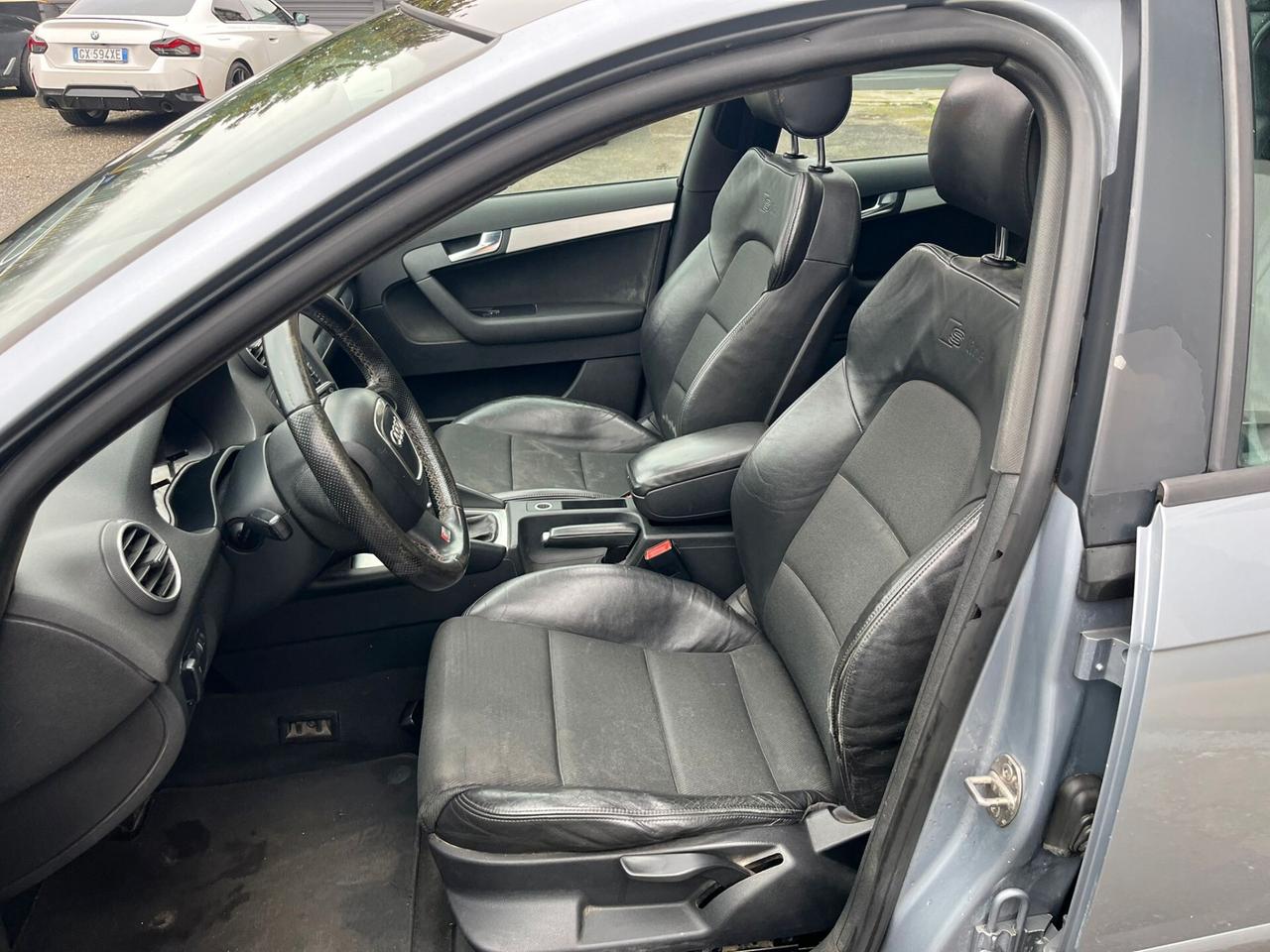 Audi A3 5p 2.0 tdi S-LINE