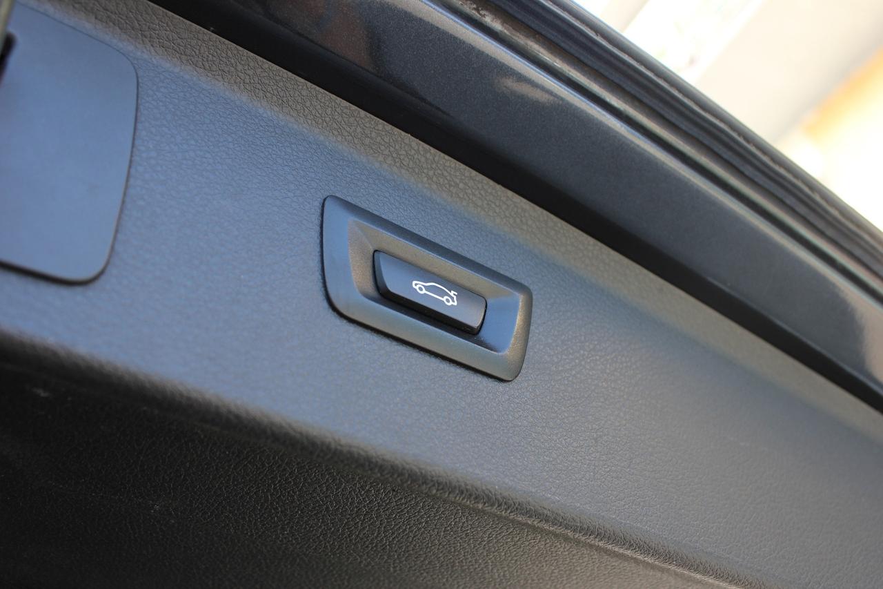 Bmw 218 active tourer advantage SENSORI BAULE ELETTRICO