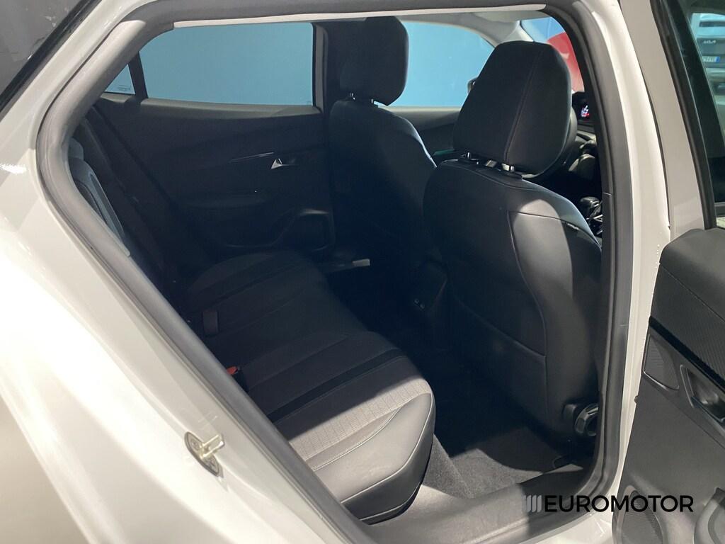 Peugeot 2008 1.5 BlueHDi Allure Pack