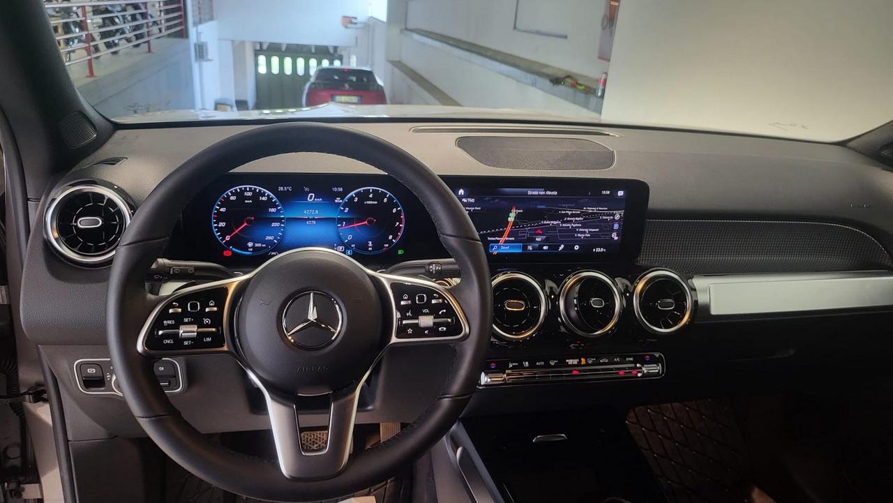 Mercedes-Benz GLB 180 Sport Plus auto