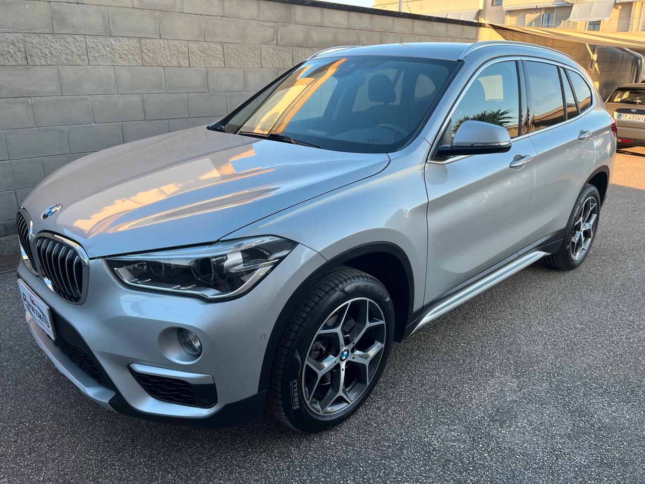 Bmw X1 sdrive18d xLine AUTOM. LED/NAVI/PELLE PERFETTA