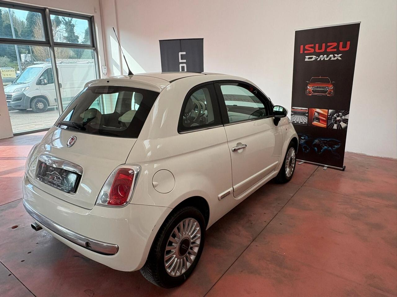 FIAT 500 Porte3 SPORT CAMBIO AUT. Benz. 1.2 CV 69 Km 79.906 PER NEOPATENTATI garanzia 12 mesi