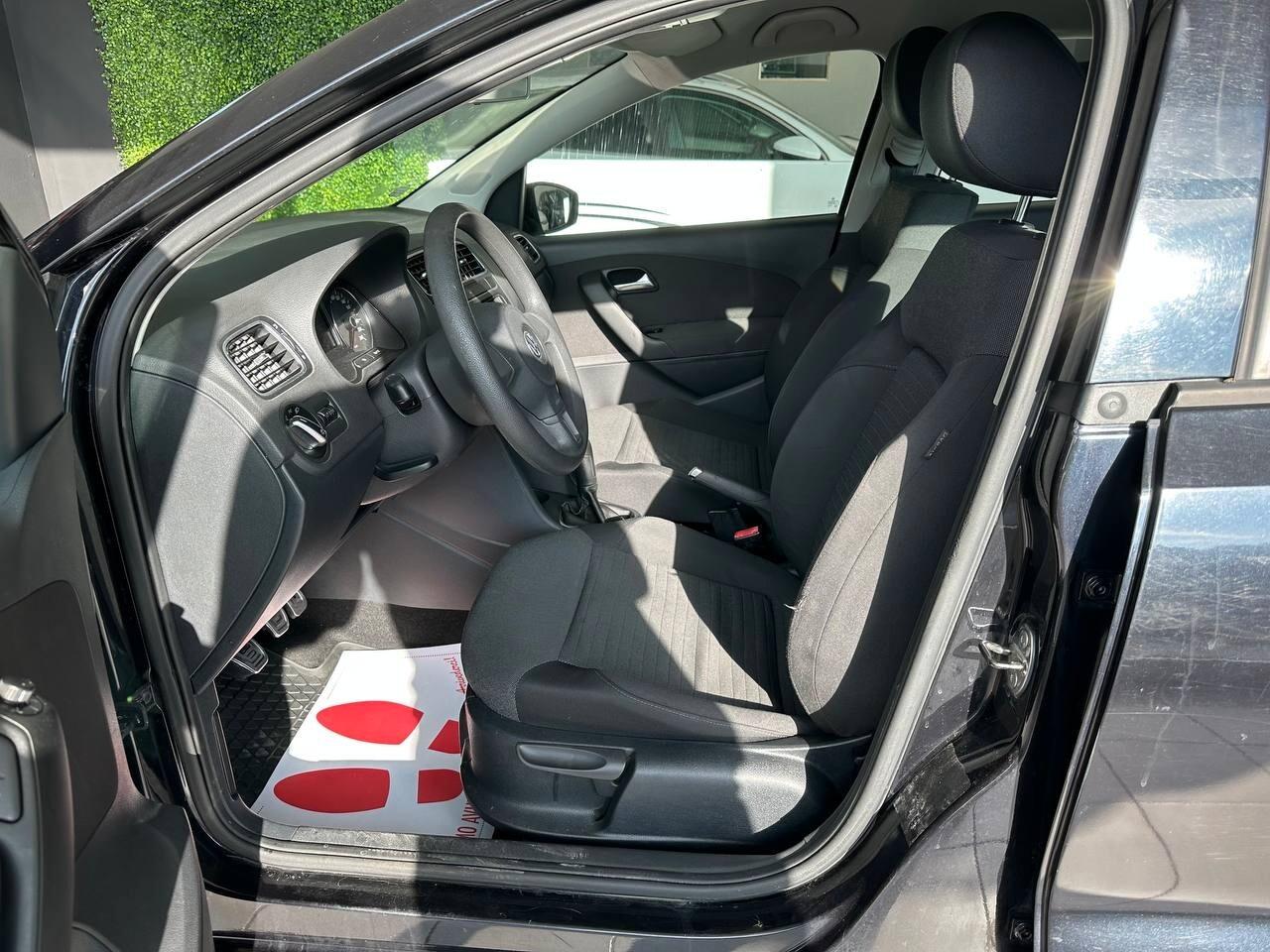 VOLKSWAGEN POLO - 1.2 | 75 CV