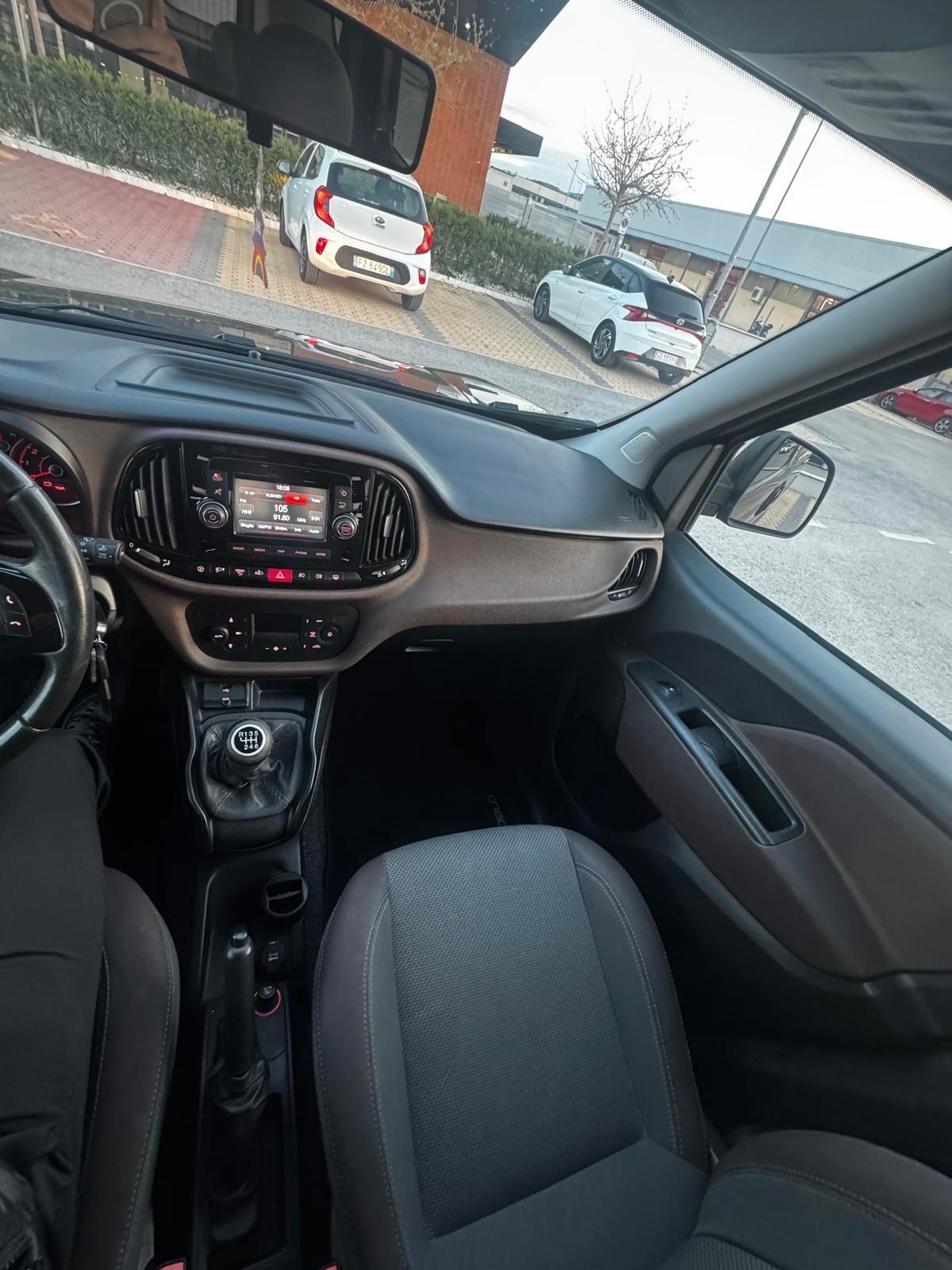 Fiat Doblò 1.6 MJT 16V 120CV Trekking NEOPATENTATI