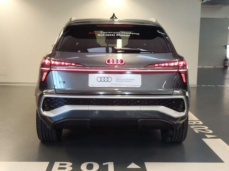Audi Q3 Q3 1.5 e-hybrid Business 272cv s-tronic