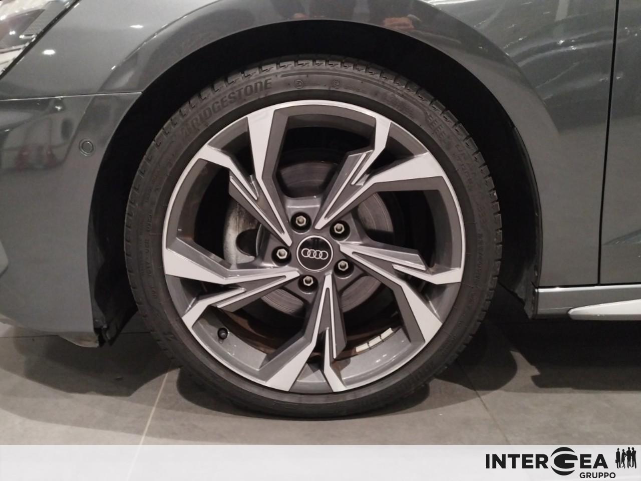 AUDI A3 Sportback 30 2.0 tdi S line edition s-tronic