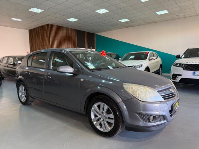 OPEL Astra 1.3 CDTI 5 porte Club*OK NEOPATENTATI
