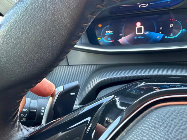 PEUGEOT 208 100CV ALLURE AUTOMATICA+TOTAL BLACK+F1+NAVI