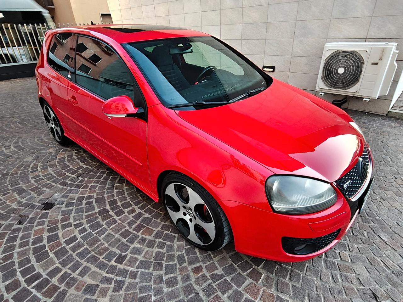 Volkswagen Golf GTI 3p motore nuovo