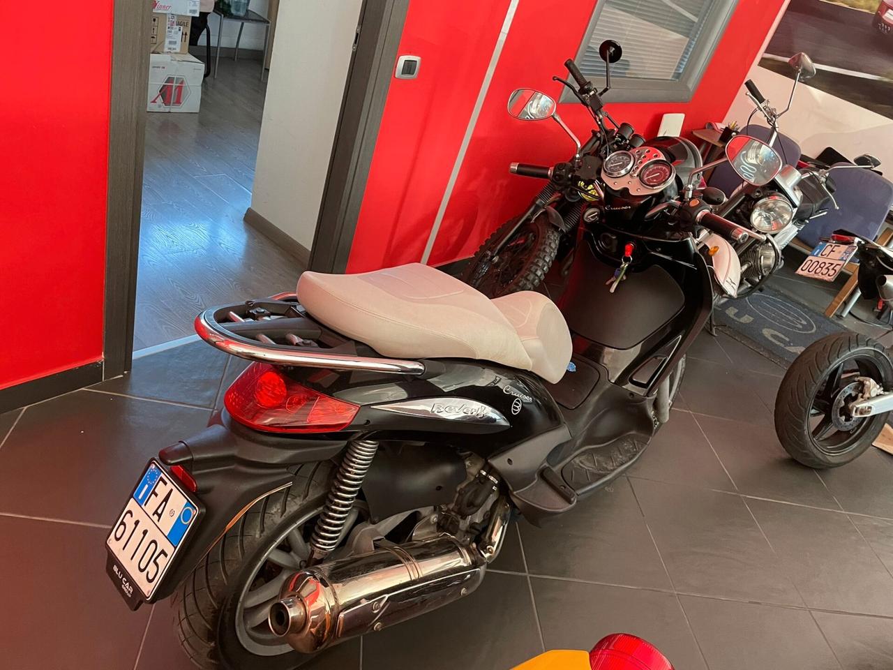 PIAGGIO BEVERLY 500 CRUISER