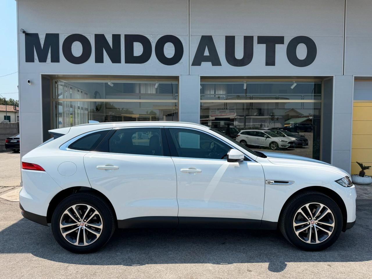 Jaguar F-Pace 2.0 D 180 CV AWD aut. Portfolio