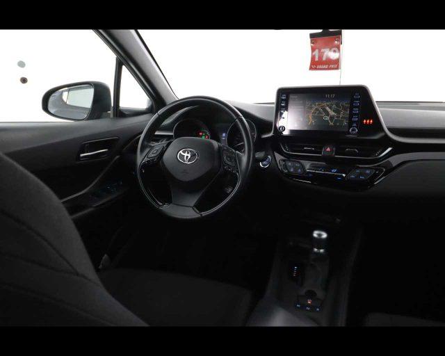 TOYOTA C-HR 1.8 Hybrid E-CVT Business