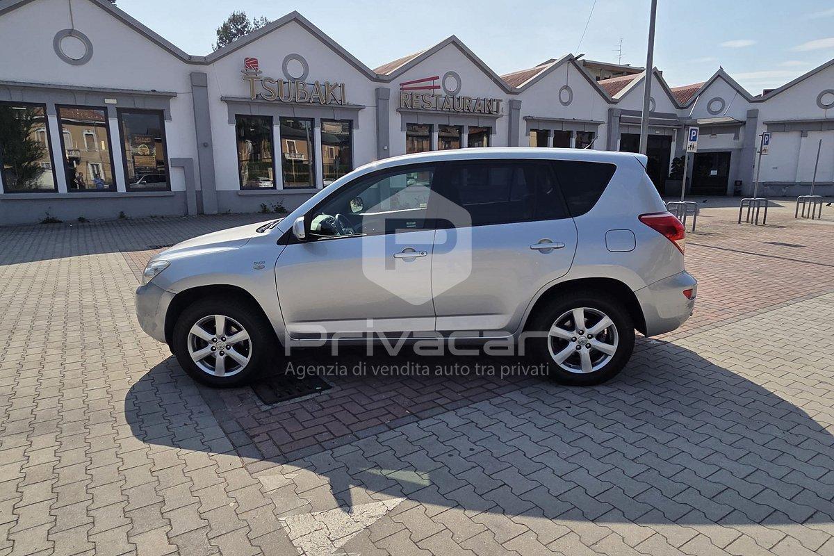 TOYOTA RAV4 Crossover 2.2 D-4D 136 CV DPF Sol