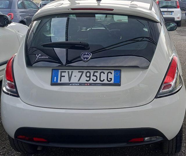 LANCIA Ypsilon 1.2 69cv Silver