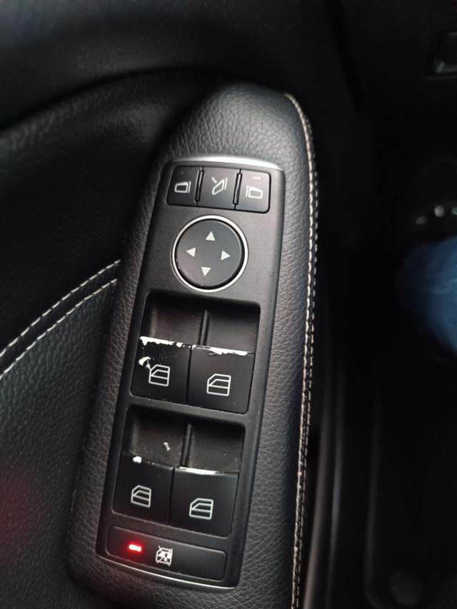 MERCEDES-BENZ B 180 d Automatic Sport