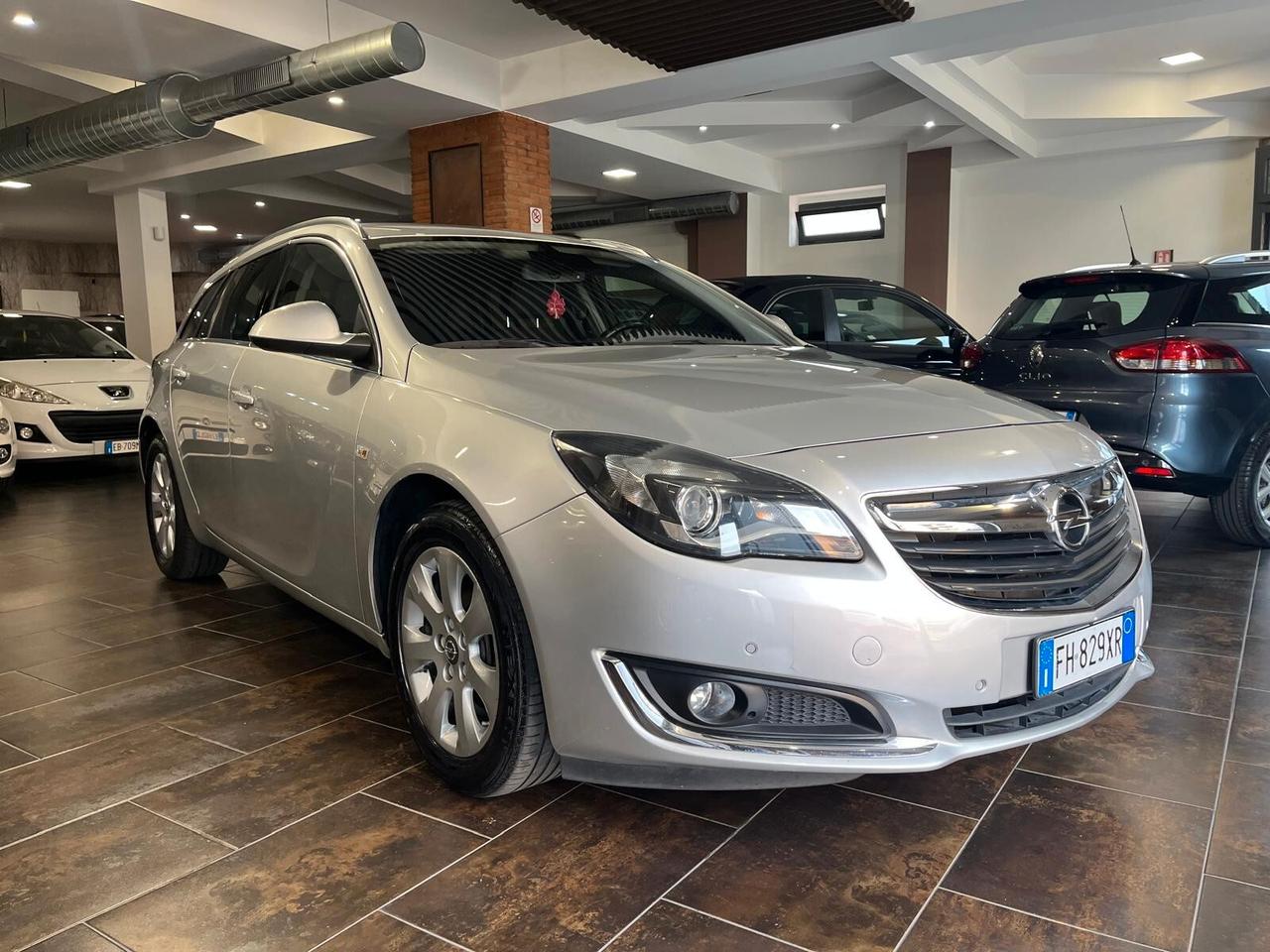Opel Insignia 1.6 CDTI 136CV Sports Tourer aut. Cosmo Business