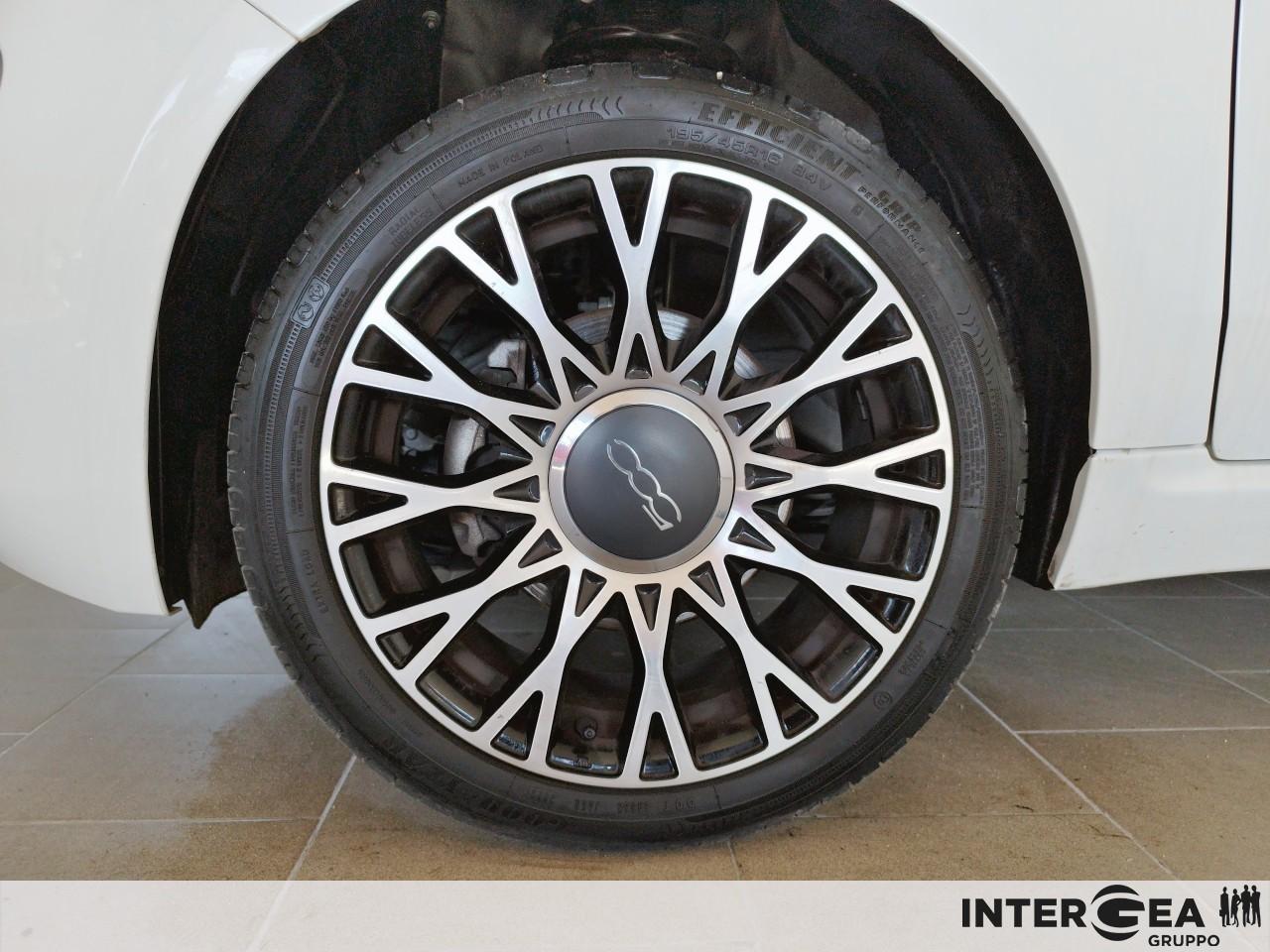 FIAT 500 1.0 hybrid Dolcevita 70cv - cerchio 16''