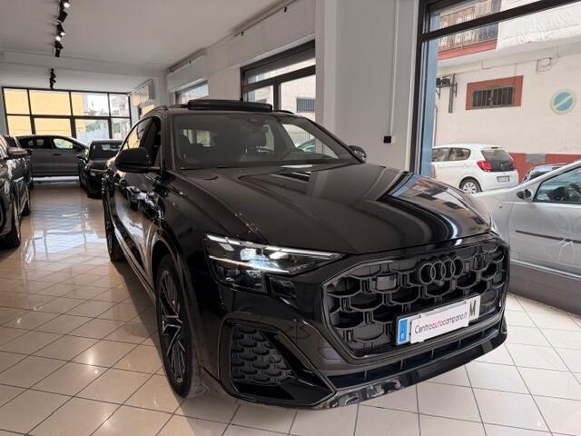 Audi Q8 BLACK LINE 50 TDI quattro 286cv