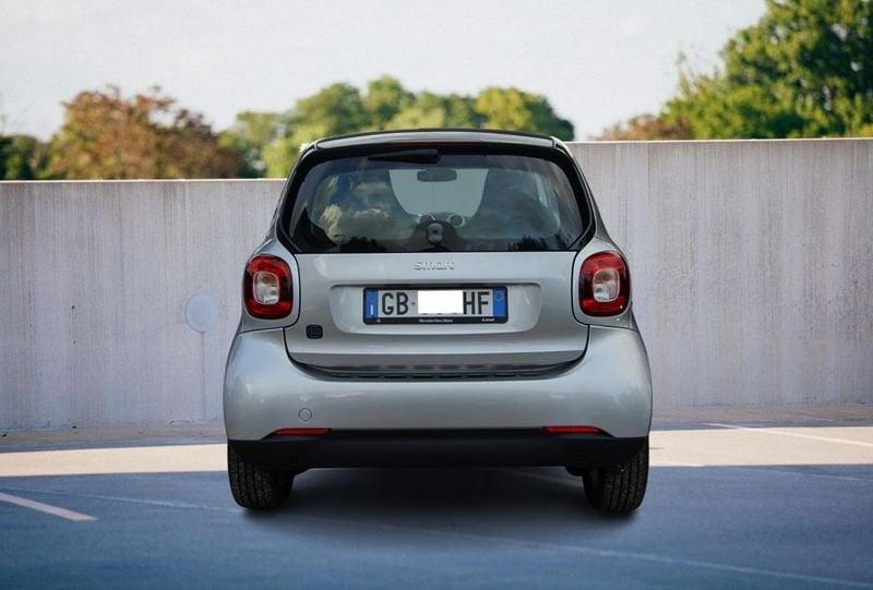 smart fortwo EQ Youngster