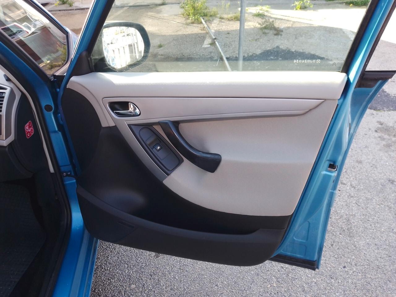 Citroen C4 Picasso 1.6 HDi 110 FAP Elegance