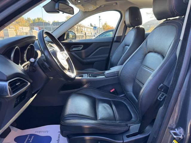 JAGUAR F-Pace 2.0 D 180 CV Aut. Pure