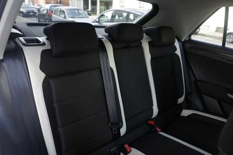 Volkswagen T-Roc Volkswagen T-Roc 2.0 TDI DSG 4MOTION Advanced BlueMotion Technology PROMOZIONE Unicoproprietario
