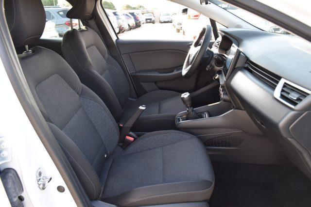 RENAULT Clio TCe 90 CV 5 porte Business *Navigatore*