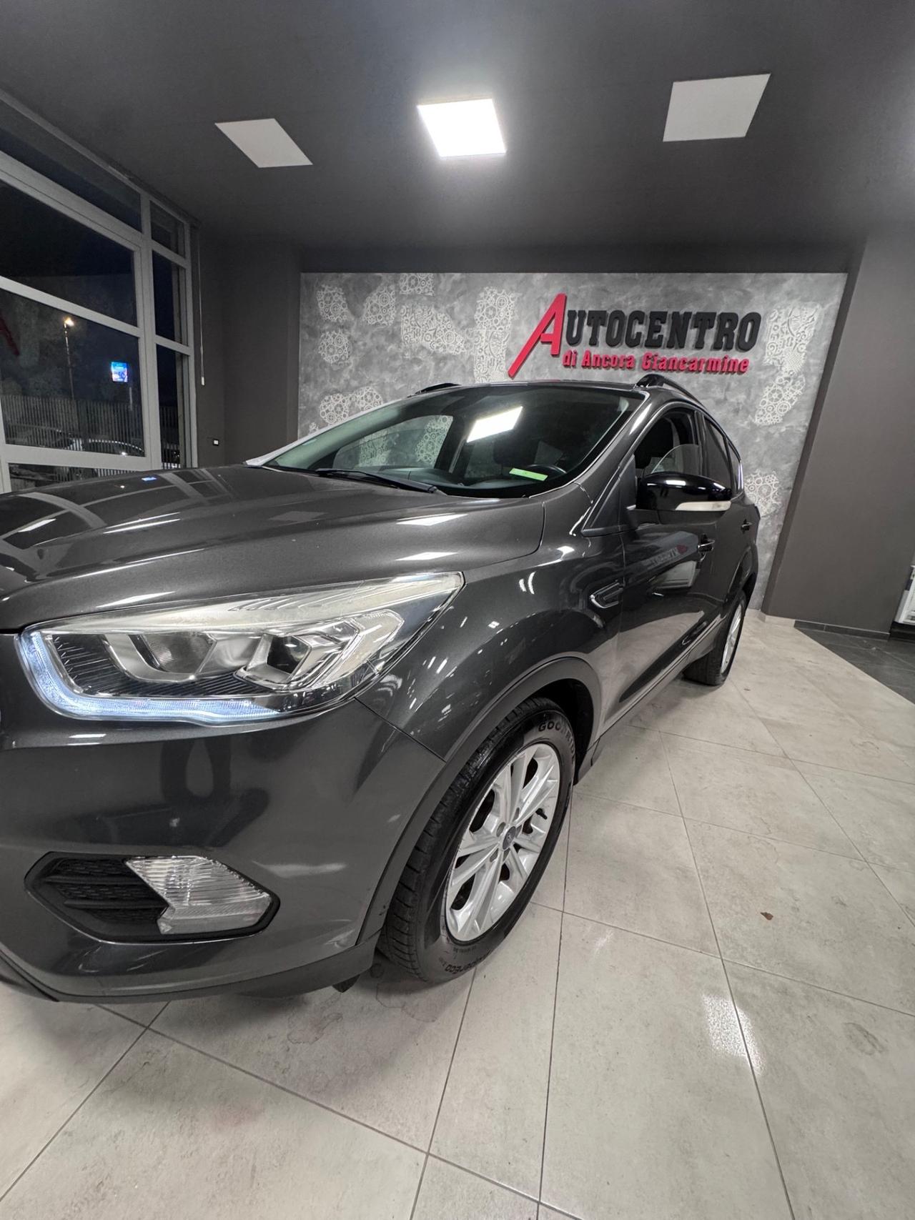FORD KUGA 1.5 TDCI AUTOMATICA TITANIUM