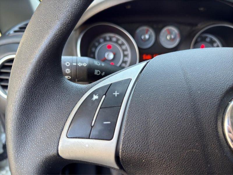 FIAT Punto PUNTO 5p 1.3 MultiJet II 75cv STREET