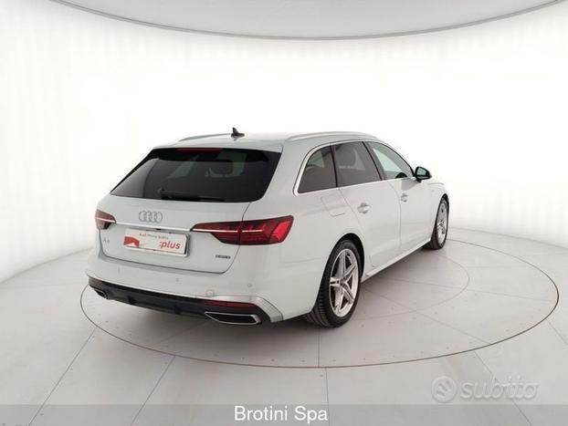 Audi A4 Avant 40 TDI S tronic S line edition