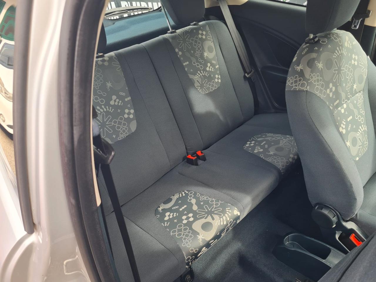 Ford Ka 1.3 TDCi 75CV Titanium