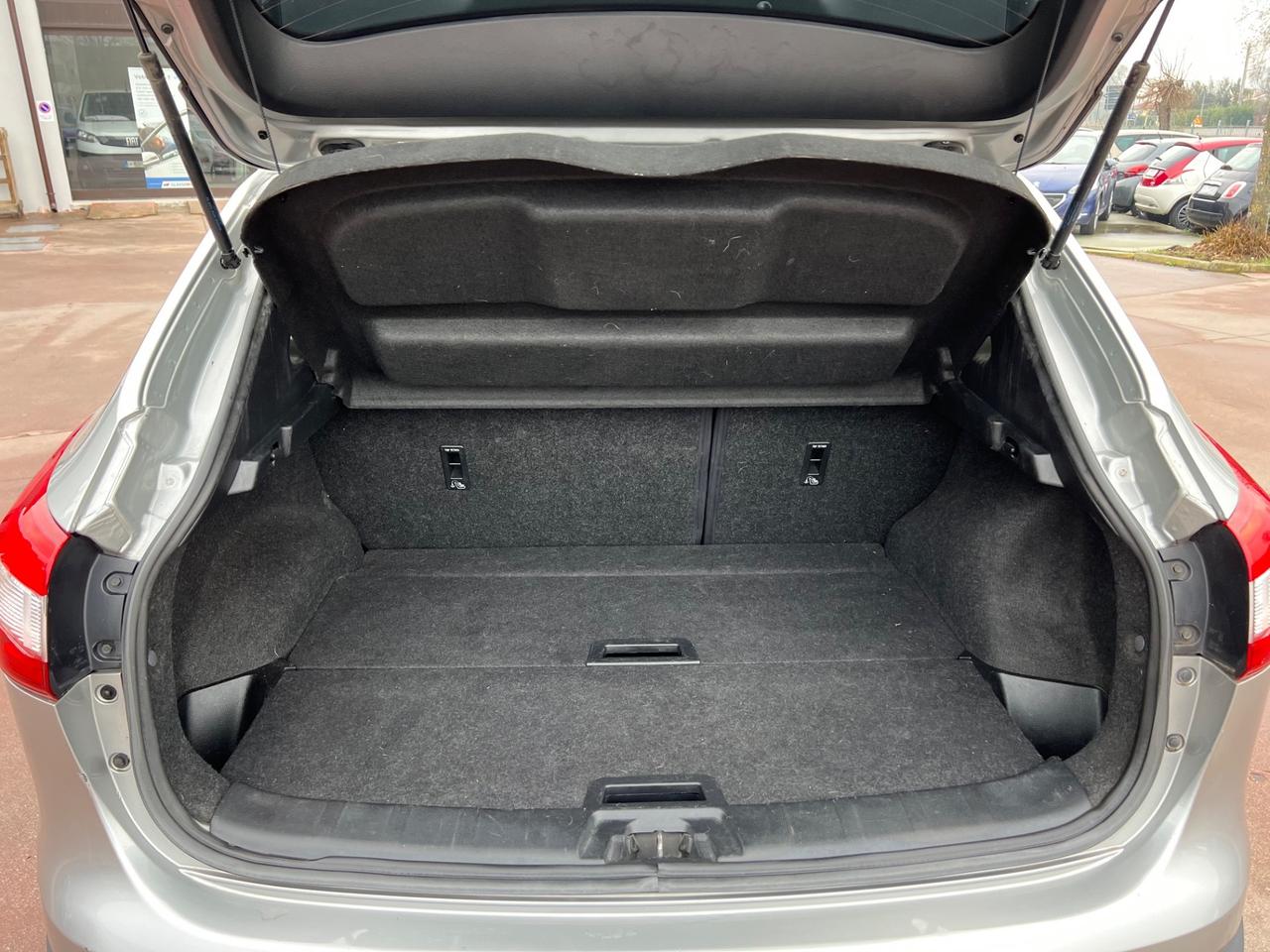 Nissan Qashqai 1.5 dCi Tekna