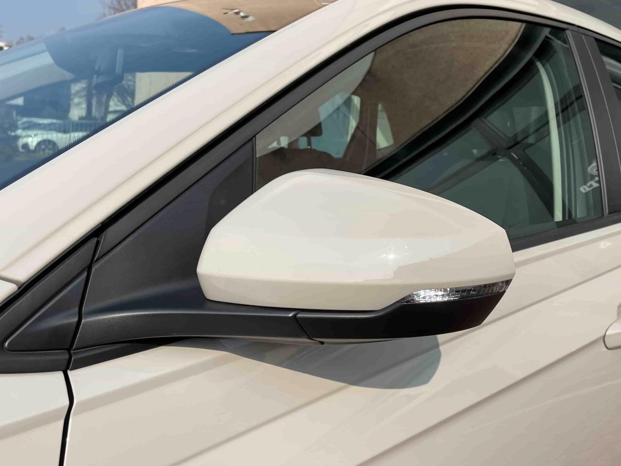 Volkswagen Polo 1.0 LIFE 80cv NEOPATENTATI