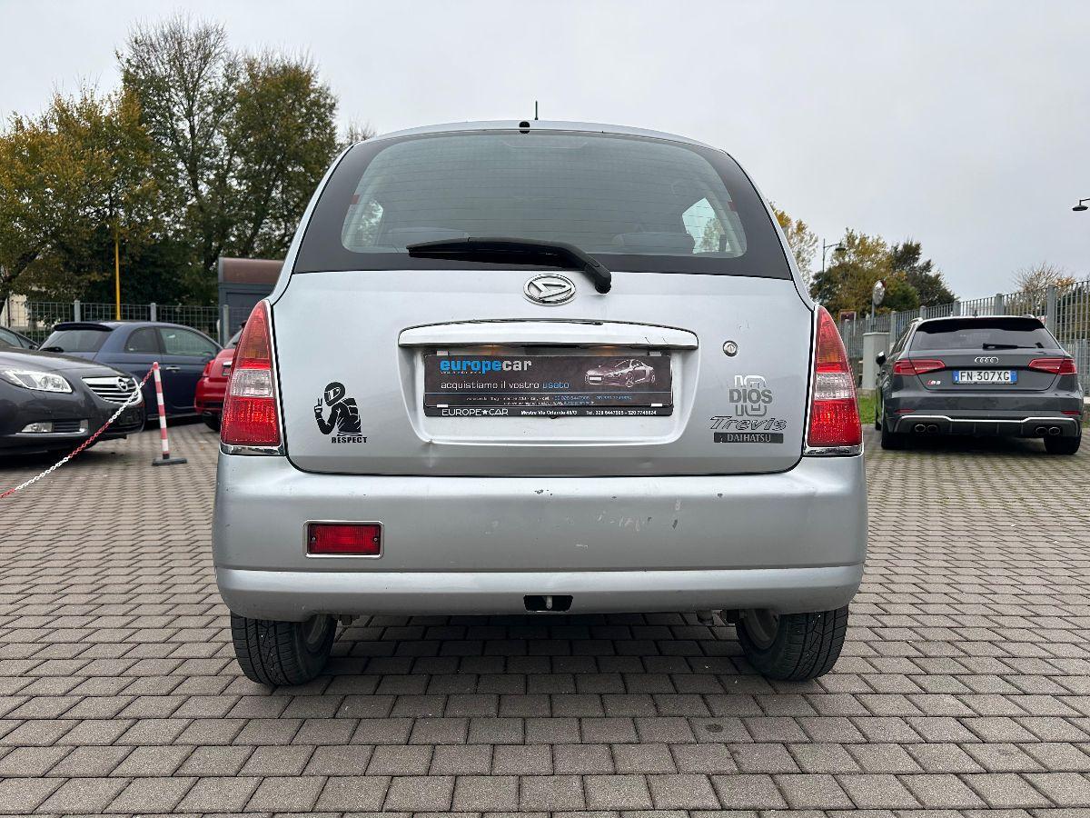 DAIHATSU - Trevis - 1.0 UNICO PROP.