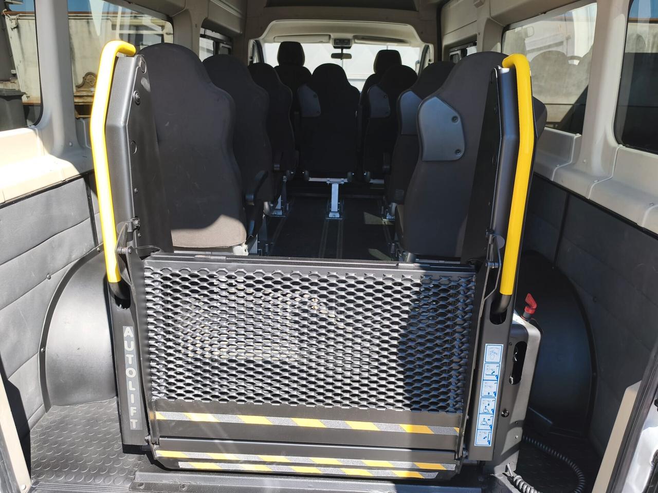 Fiat Ducato Maxi - 9 Posti Trasporto Disabili