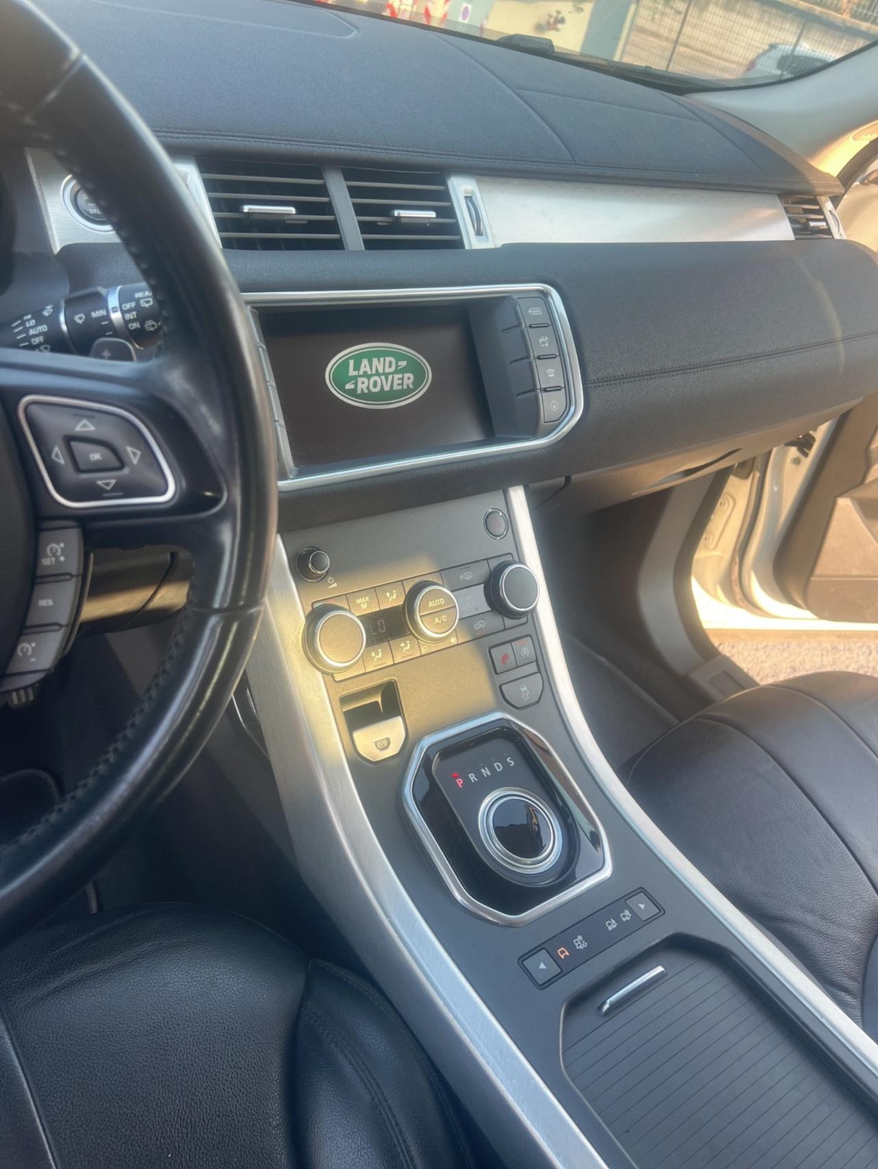 Land Rover Range Evoque 2.0 TD4 150 CV 5p. SE