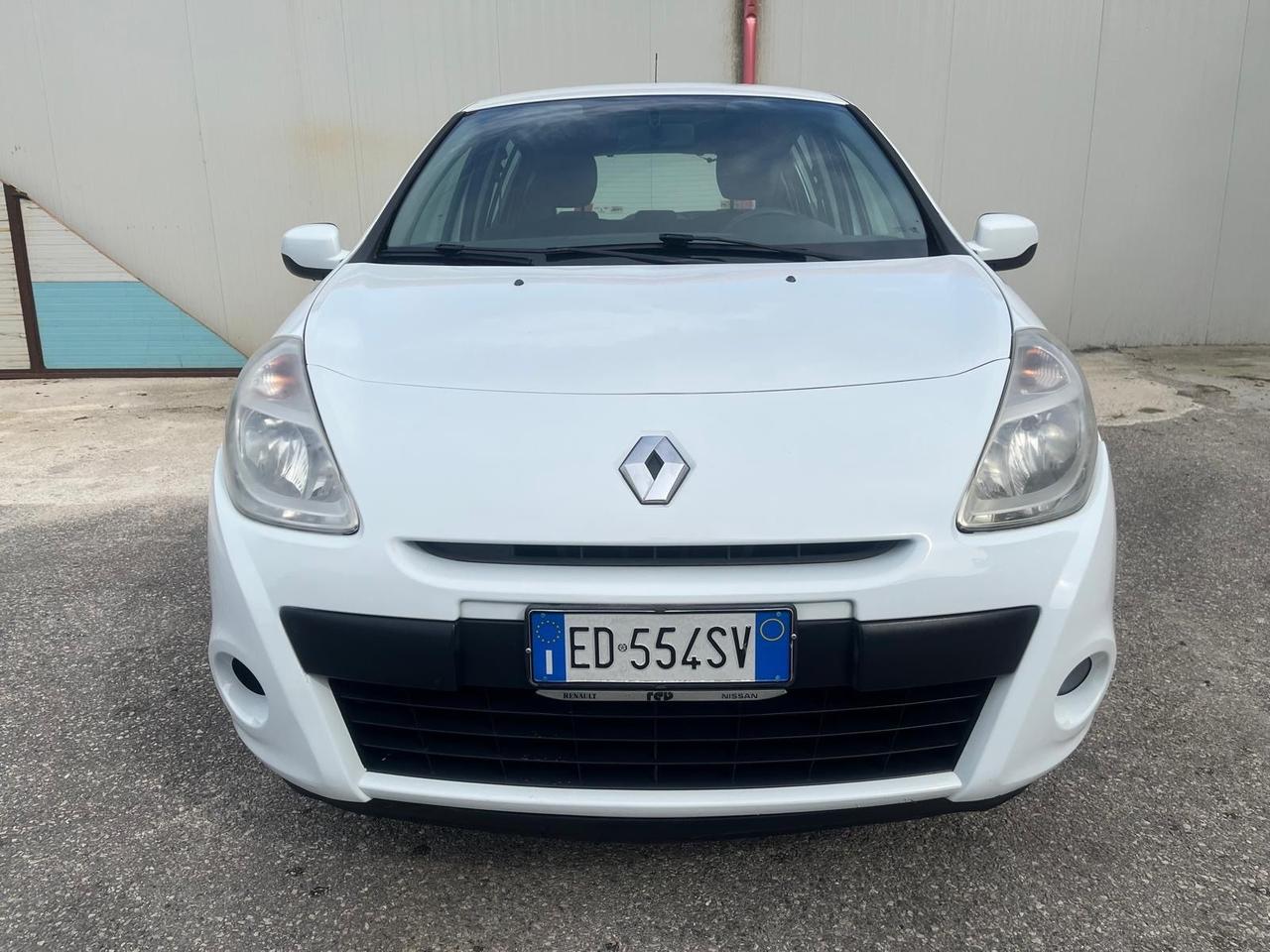 Renault clio 5P-1.2 gpl - km 130000-11/2010