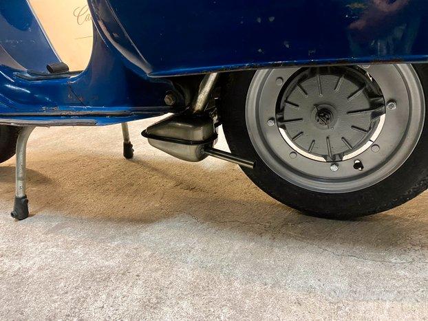 Piaggio Vespa D'epoca 50 R 3 Marce Faro Tondo