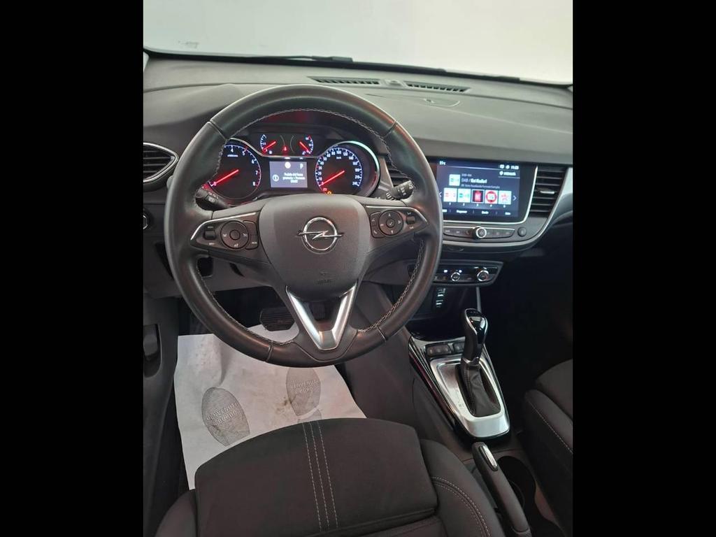 Opel Crossland 1.2 Elegance AT6