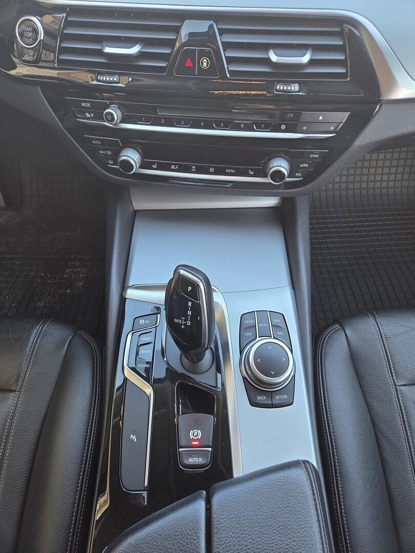 BMW 520D TOURING SPORT 2.0 190CV AUTOM XENON-2018