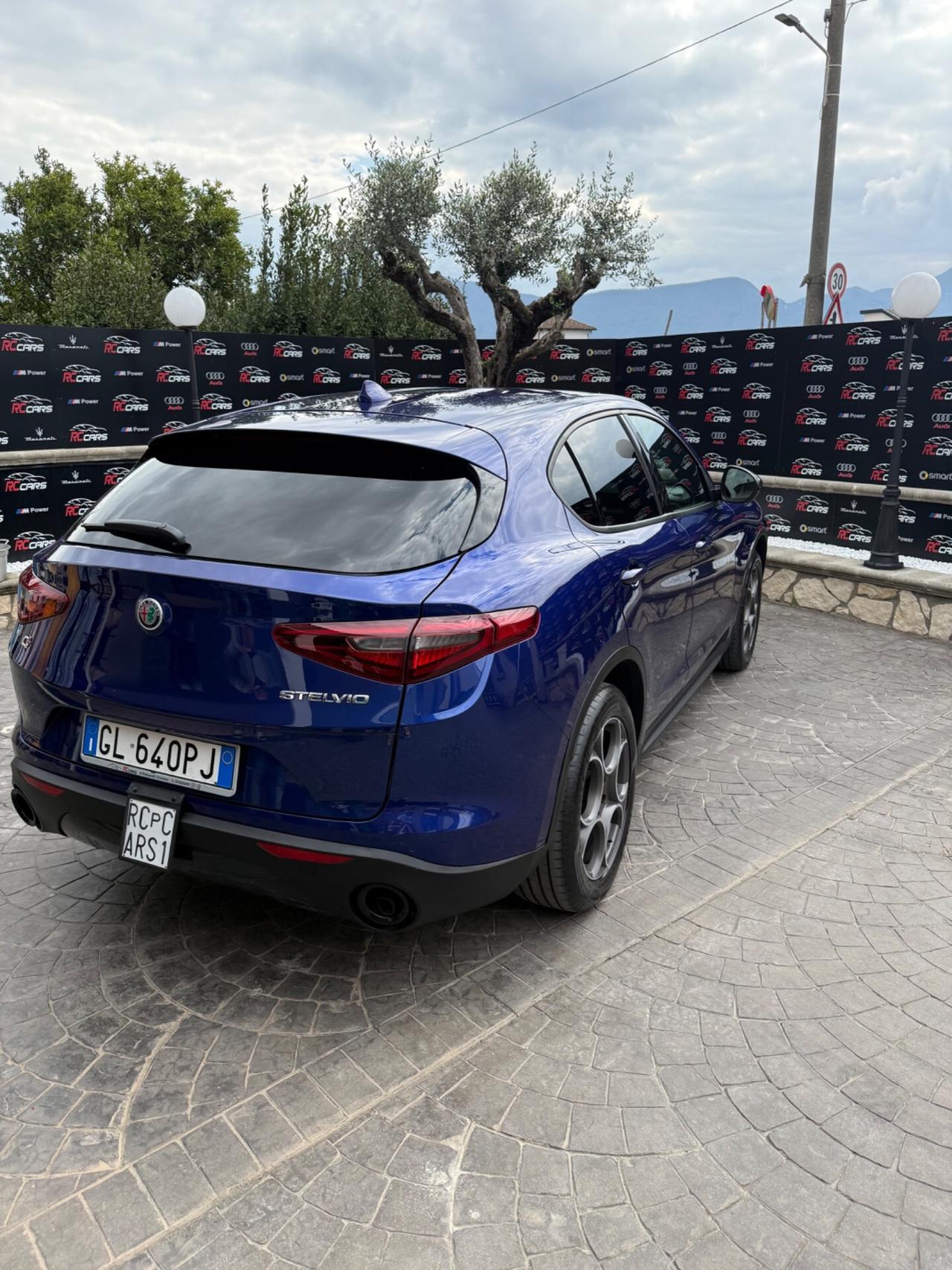 Alfa Romeo Stelvio 2.2 Turbodiesel 190 CV AT8 Q4 Sprint
