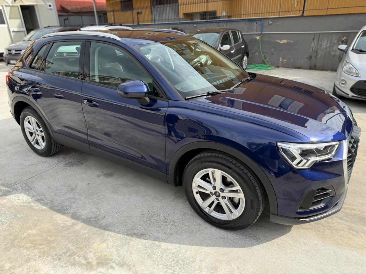 Audi Q3 35 TDI S tronic Business Advanced