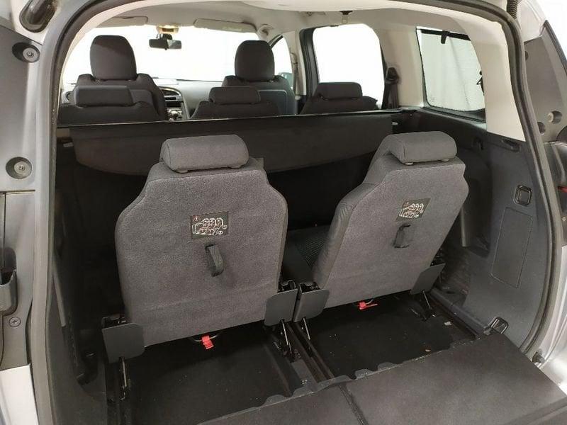 Peugeot 5008 1.6 hdi 8v Business 115cv