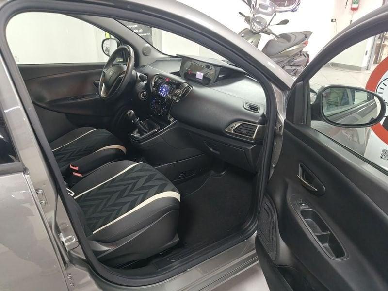 Lancia Ypsilon Ypsilon 1.2 69 CV 5 porte Gold