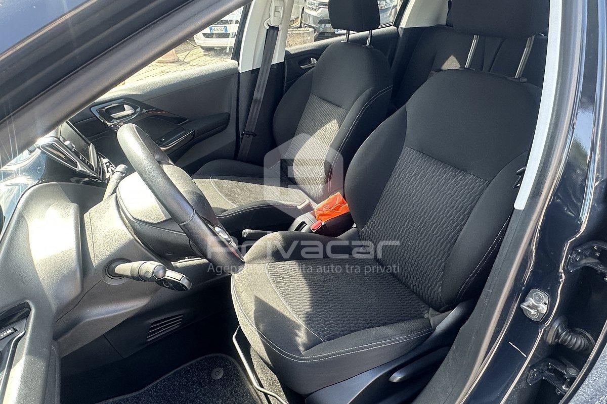 PEUGEOT 208 1° serie PureTech 82 5 porte Black Line